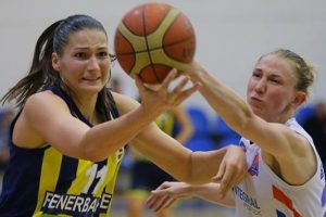 Fenerbah&ccedil;e yarı finalde!