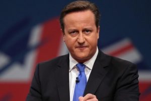 İngiltere Başbakanı Cameron "ırk&ccedil;ılıkla" su&ccedil;landı