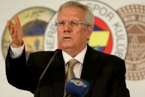 Hıncal Ulu&ccedil;'tan Aziz Yıldırım'a g&ouml;nderme