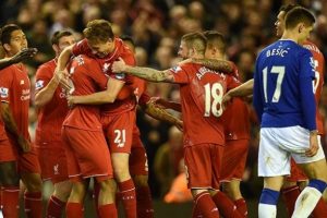 Merseyside derbisinde Liverpool şov!