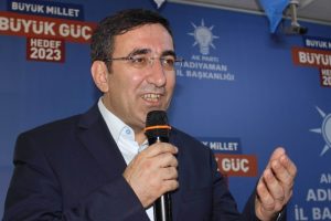 Bakan Yılmaz Sur ve Cizre'deki &ccedil;alışmaları anlattı