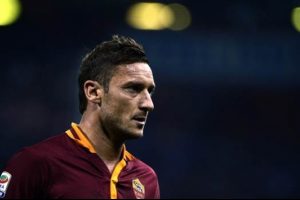 Francesco Totti İtalya'nın g&uuml;ndemine oturdu