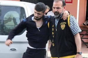 Suriyeli kapka&ccedil; ş&uuml;phelisi kaza yapınca yakalandı