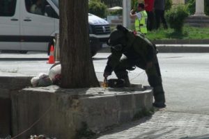 Kilis'te ş&uuml;pheli &ccedil;anta f&uuml;nye ile patlatıldı