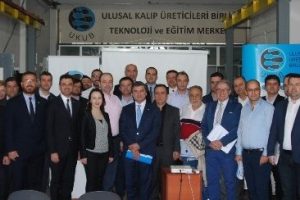 Bursa UKUB Başkanı &Ouml;zoğul g&uuml;ven tazeledi