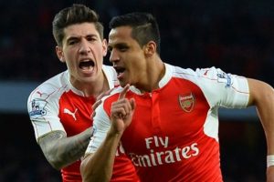 Arsenal'i Sanchez sırtladı!