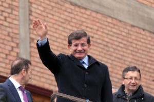 Davutoğlu Katar'a gidecek