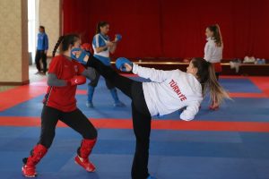 Kadınlar Karate Milli Takımının hedefi altın madalya