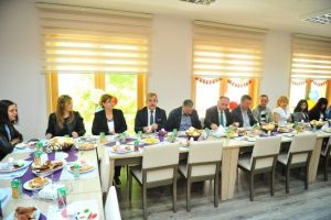 Soydaş &ouml;ğrenciler Bursa Orhangazi'de