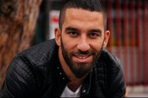 T&uuml;rk derisine Arda Turan desteği!