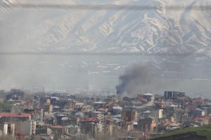 Y&uuml;ksekova'daki arama-tarama &ccedil;alışmaları s&uuml;rd&uuml;r&uuml;l&uuml;yor
