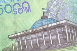 Soyguncuların 45 &ccedil;uvalla ka&ccedil;ırdığı para 2600 dolar &ccedil;ıktı
