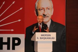 "K&uuml;rt sorununun &ccedil;&ouml;z&uuml;m&uuml; parlamento ve toplumsal uzlaşmadır"
