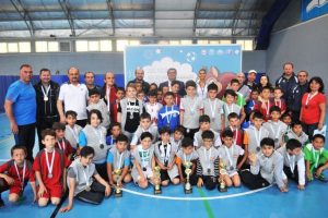 Nil&uuml;fer 15. Uluslararası Spor Şenlikleri'nde futsal heyecanı