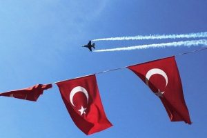Solot&uuml;rk nefesleri kesti