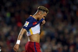 Barcelona, ekonomik sebeplerden dolayı Neymar'ı satabilir