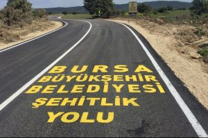 Bursa şehitler i&ccedil;in seferber oldu