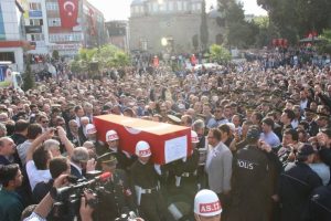 Samsun şehidini tekbirlerle uğurladı