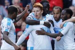Liverpool eski hocasını &uuml;zmedi
