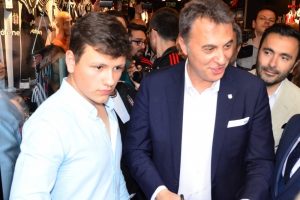 Manisa'da Fikret Orman izdihamı