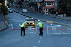 İstanbul'da bug&uuml;n bu yollar kapalı