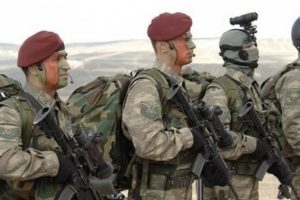 Bordo bereliler operasyona &ccedil;ıktı: 9 ter&ouml;rist &ouml;ld&uuml;r&uuml;ld&uuml;