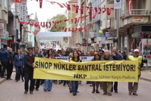 Sinop'ta 'N&uuml;kleere hayır' mitingi