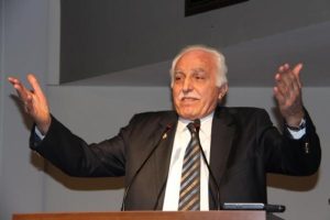Kamalak: CHP ve AK Parti'ye oy verdiniz elinize ne ge&ccedil;ti?