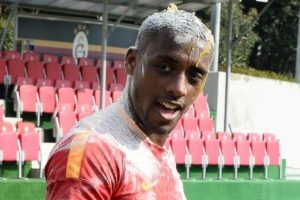 Lionel Carole: "Forvet oynayacağım"