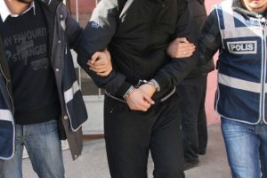 Paralel Yapı operasyonu: 32 g&ouml;zaltı