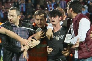 Trabzonspor hisseleri borsada y&uuml;zde 6 değer kaybetti