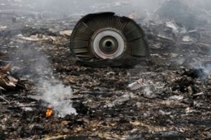 "298 kişiye mezar olan u&ccedil;ağı savaş u&ccedil;ağı d&uuml;ş&uuml;rd&uuml;"