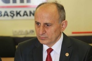 &Ccedil;i&ccedil;ek: Ergenekon davasında sıra siyasi iktidardan hesap sormaya geliyor