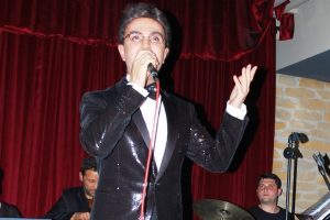 Yılmaz Morg&uuml;l ekranlara geri d&ouml;n&uuml;yor