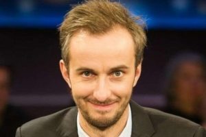 Alman komedyen B&ouml;hmermann ekranlara d&ouml;n&uuml;yor