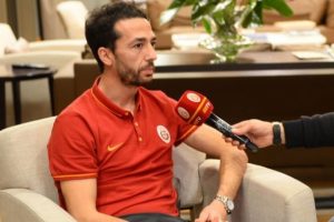 Galatasaray'da Bilal Kısa, oyundan alınmasına tepki g&ouml;sterdi
