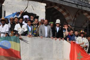 "Uluslararası &ouml;ğrenciyi canlı bomba bile sanan oluyor"