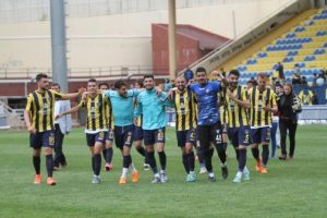 Bucaspor'da 10 futbolcunun kabusu aynı