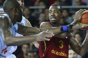 Best Balıkesir beğenmedi Galatasaray'da en değerli oyuncu oldu
