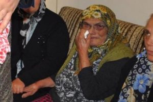 Şehidin anneannesi kalp krizinden &ouml;ld&uuml;