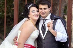 Gen&ccedil; &ccedil;ift kazada hayatını kaybetti