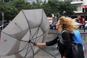 Meteoroloji'den 'kuvvetli fırtına' uyarısı
