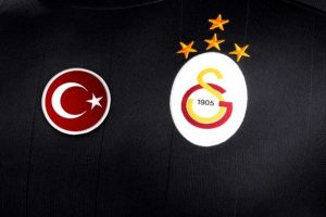 Galatasaraylı eski y&ouml;netici &Ouml;zdoğan, &ccedil;arpıcı a&ccedil;ıklamalar yaptı