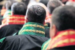 İzmir Barosu: TBMM Başkanı istifa etsin