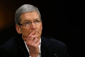 Apple'ın geliri 2003'ten bu yana ilk kez d&uuml;şt&uuml;