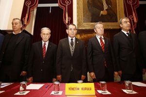 Galatasaray'da gelecek sezon yeni bir sistem uygulanacak