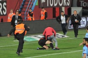 Trabzon'da yaşanan olaydan sonra Passolig sistemi tartışılıyor