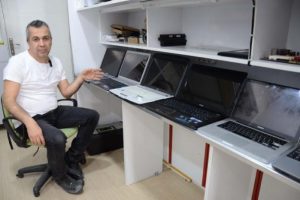 Tamiri yapılan bilgisayarlar sahiplerini bekliyor