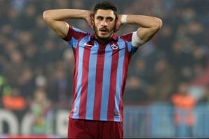 Trabzonsporlu &Ouml;zer, antrenmana neden zorla &ccedil;ıktığını anlattı
