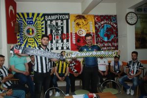 Ezeli rakipler bir araya geldi